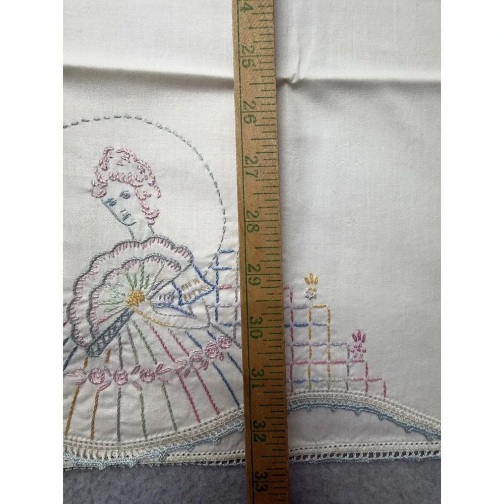 Vintage Hand Embroidered Pillowcases Set 2 Lady Fan White Standard PTA Pin